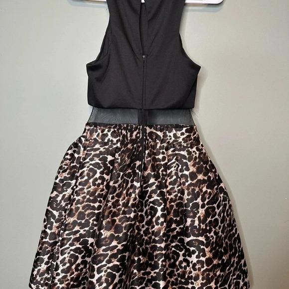 TeezeMe‎ dress - Picture 6 of 10